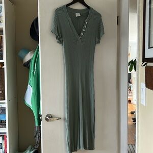 COPY - Gorgeous Varley cotton knit dress